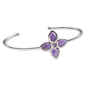 Bracelet, cuff, amethyst (natural) and sterling silver, 25.5mm wide with flower, 7-1/2 inches. Sold individually.