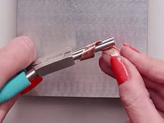 Video Tutorial - Rotary Hole Punch Tool - Fire Mountain Gems and Beads