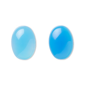 Cabochon, blue agate (dyed), 18x13mm calibrated oval, B- grade, Mohs hardness 6-1/2 to 7. Sold per pkg of 2.