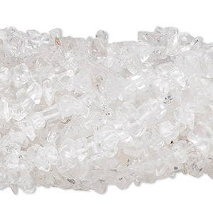 Bead, quartz crystal (natural), medium chip, Mohs hardness 7. Sold per pkg of (10) 34-inch strands.