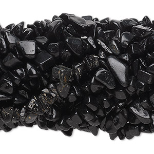 Bead, blackstone (dyed), medium chip, Mohs hardness 6-1/2 to 7. Sold per pkg of (10) 34-inch strands.