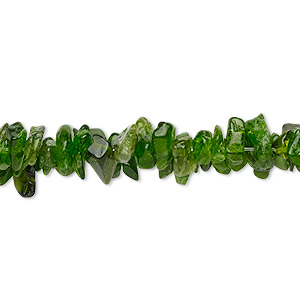 Bead, chrome diopside (natural), small to large chip, Mohs hardness 5-1/2 to 6. Sold per 15-1/2&quot; to 16&quot; strand.