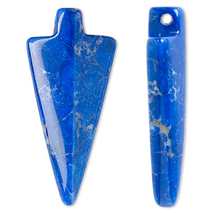 Focal, howlite (dyed), lapis blue, 40x18mm arrowhead, B grade, Mohs hardness 3 to 3-1/2. Sold per pkg of 2.