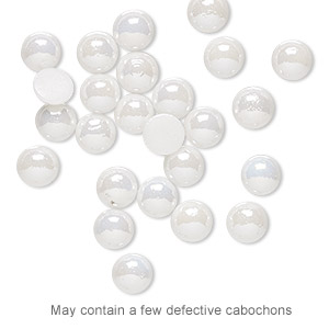 Cabochon, glass pearl, white luster, 5-6mm non-calibrated round. Sold per pkg of 25.