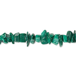 Bead, malachite (natural), small chip, Mohs hardness 3-1/2 to 4. Sold per 36-inch strand.