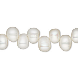 Pearl, cultured freshwater (bleached), white, 9x7mm-11x9mm top-drilled rice, C grade, Mohs hardness 2-1/2 to 4. Sold per 16-inch strand.