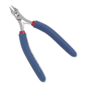 Pliers, Tronex&reg;, P747 stubby flat-nose, steel and rubber, red and blue, 5-3/5 inches. Sold individually.