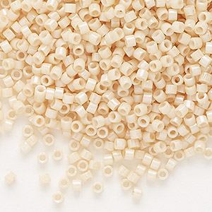Seed Beads Glass Beige / Cream