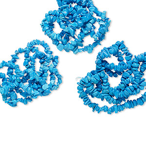 Bead, magnesite (dyed / stabilized), blue, small to large chip with 0.4-1.4mm hole. Sold per pkg of (3) 34-inch strands.