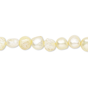 Pearl, cultured freshwater (dyed), daffodil, 5-6mm flat-sided potato with 0.4-0.6mm hole, D grade, Mohs hardness 2-1/2 to 4. Sold per 15-inch strand.